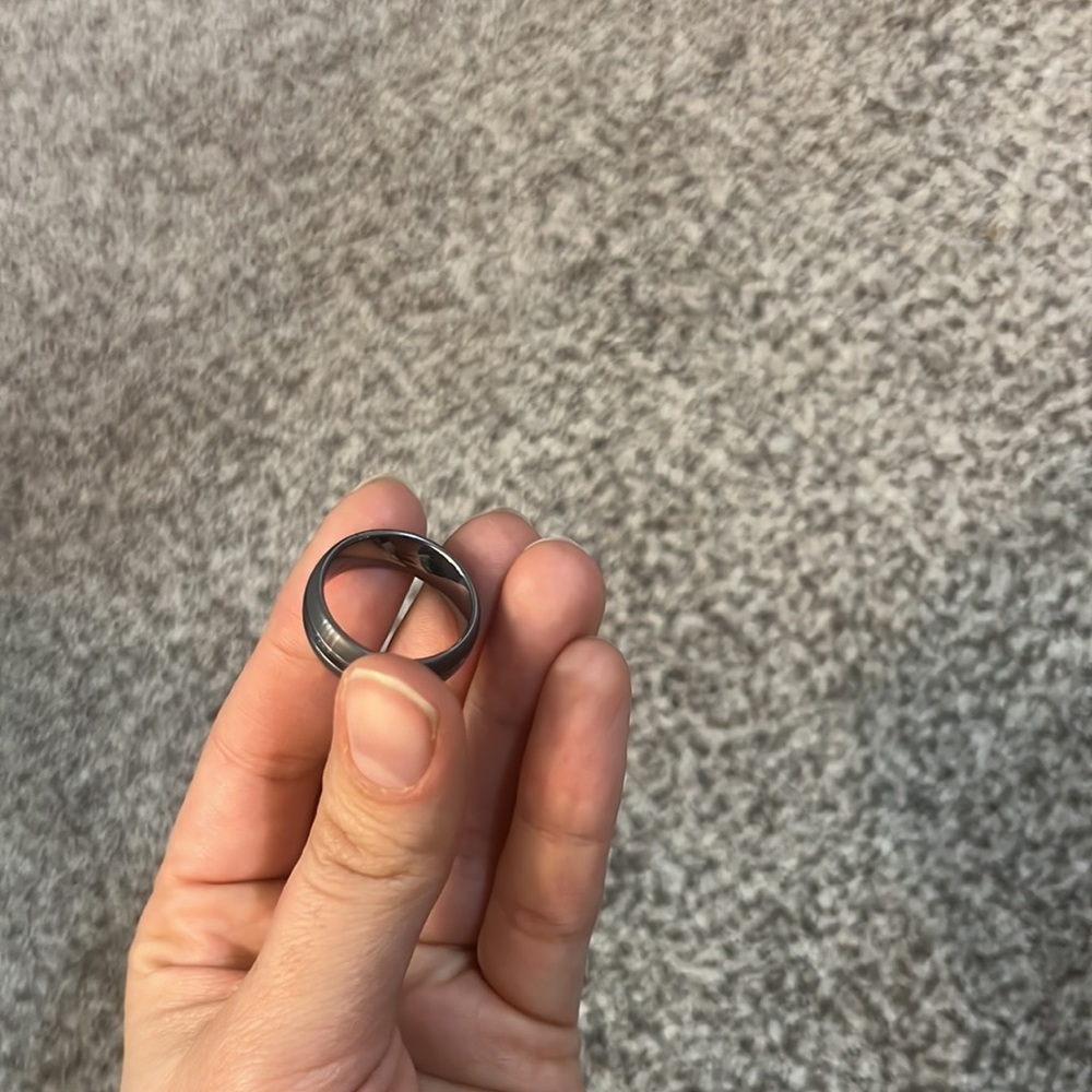 Men's Tungsten Wedding band - Picture 4 of 5